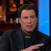 John Travolta, étrange et tactile aux Oscars : ses explications surprenantes