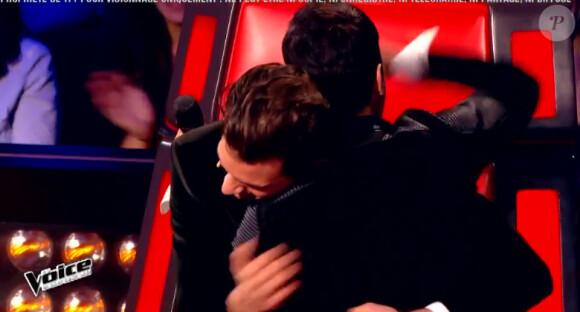 Yann'sine est sauvé par Mika dans The Voice 4, sur TF1, le samedi 28 février 2015