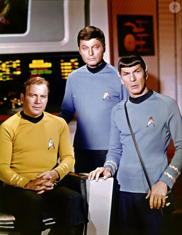William Shatner, DeForest Kelley et Leonard Nimoy dans Star Trek en 1966 
