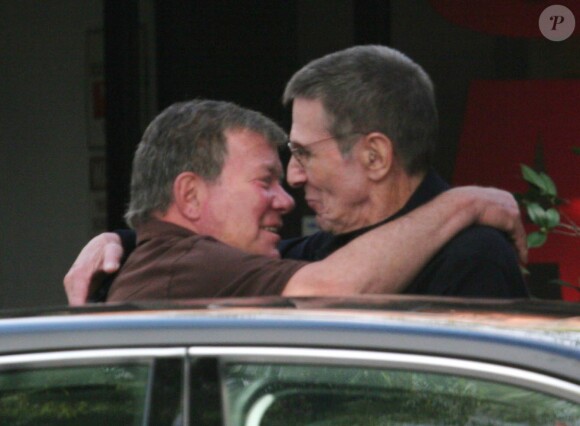 William Shatner et Leonard Nimoy à Los Angeles, le 26 novembre 2008. 