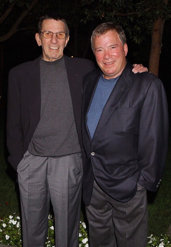 William Shatner et Leonard Nimoy à Los Angeles, le 1er novembre 2001. 