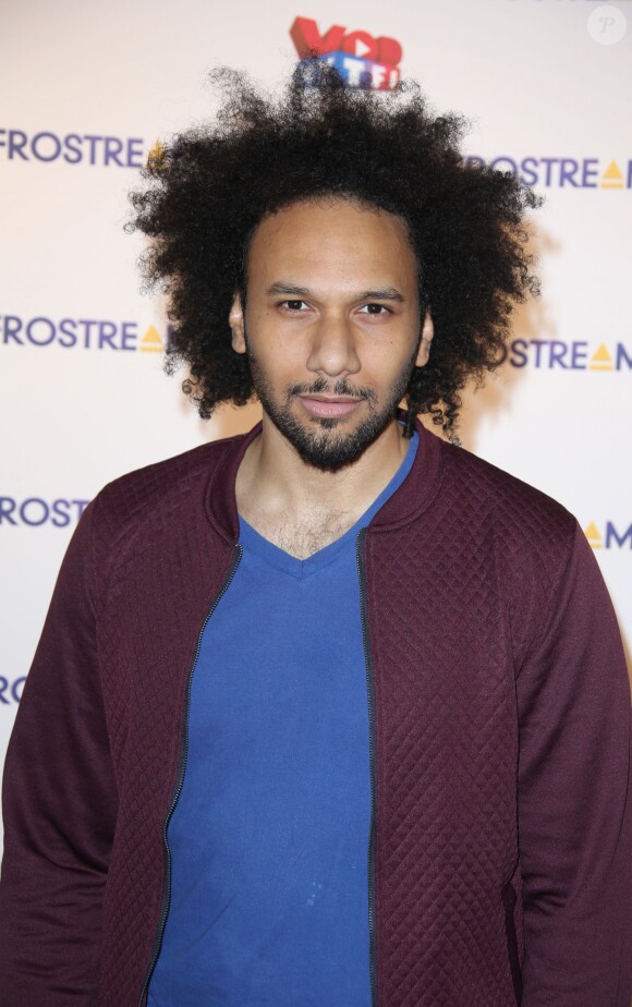 Yassine Azzouz au lancement du label AfrostreamVOD chez TF1 à Boulogne-Billancourt, le 4 mars 2015.