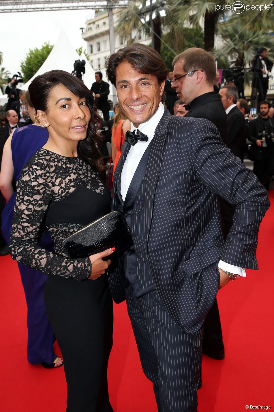 Giuseppe Polimeno et sa compagne Hinda arrivent au Palais des Festivals pour le film Jimmy&#039;s Hall lors du 67e Festival de Cannes, le 22 mai 2014
