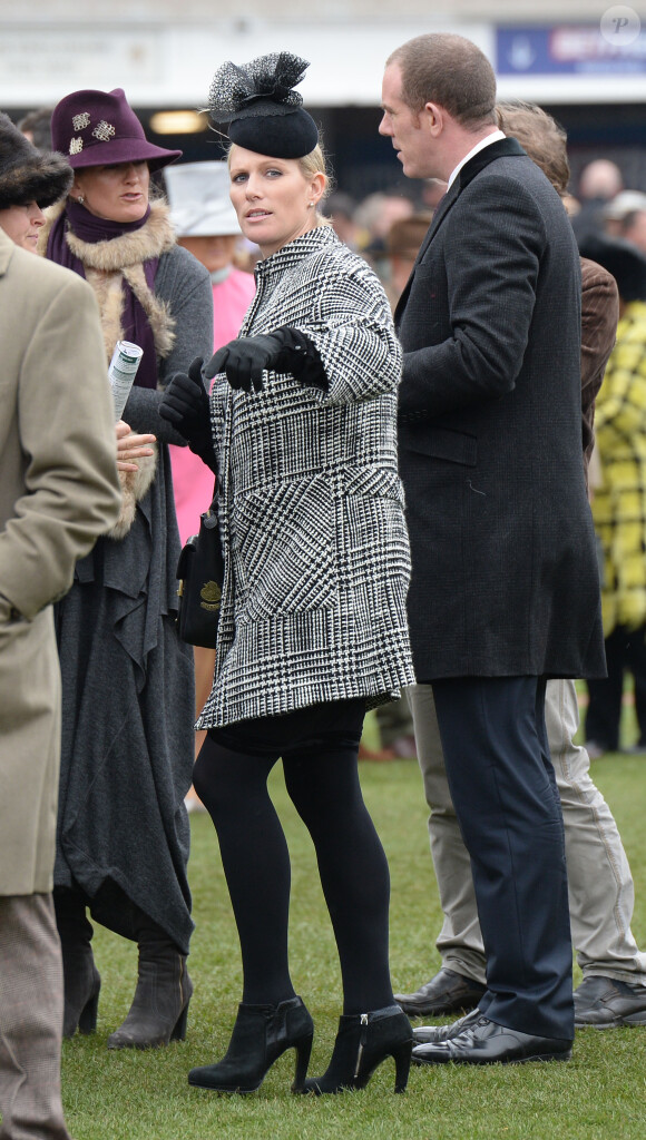 Zara Phillips au Festival de Cheltenham lors du Ladies Day le 11 mars 2015.
