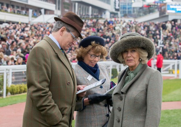 Camilla Parker-Bowles au festival de Cheltenham le 11 mars 2015