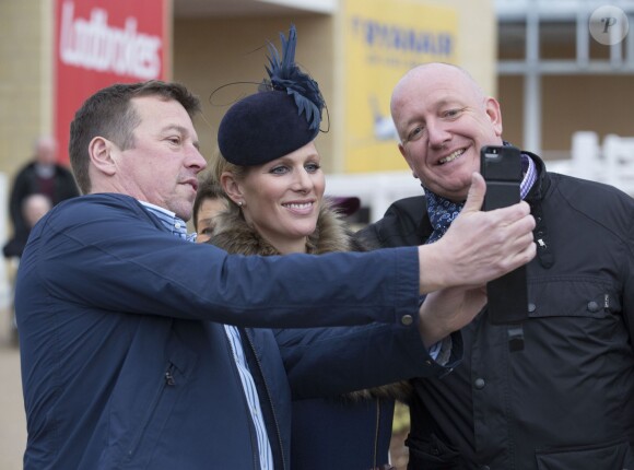 Zara Phillips au Festival de Cheltenham le 12 mars 2015.