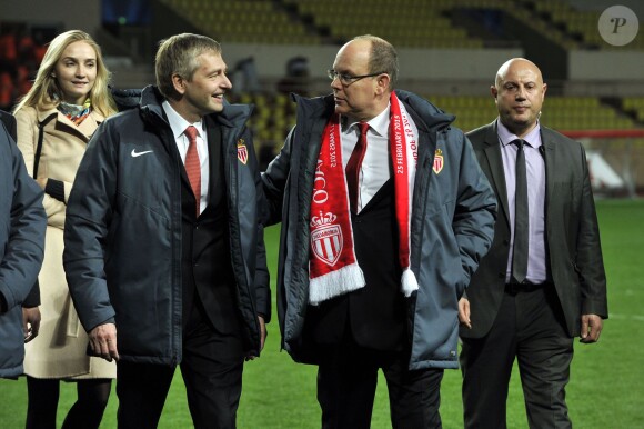 Le prince Albert II de Monaco a pu fêter avec le président de l'AS Monaco Dmitri Rybolovlev la qualification du club pour les quarts de finale de la Ligue des Champions le 17 mars 2015 au terme du huitième de finale retour contre Arsenal, en principauté.