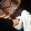 Nabilla : baskets Nike et sac Givenchy, elle adore son look