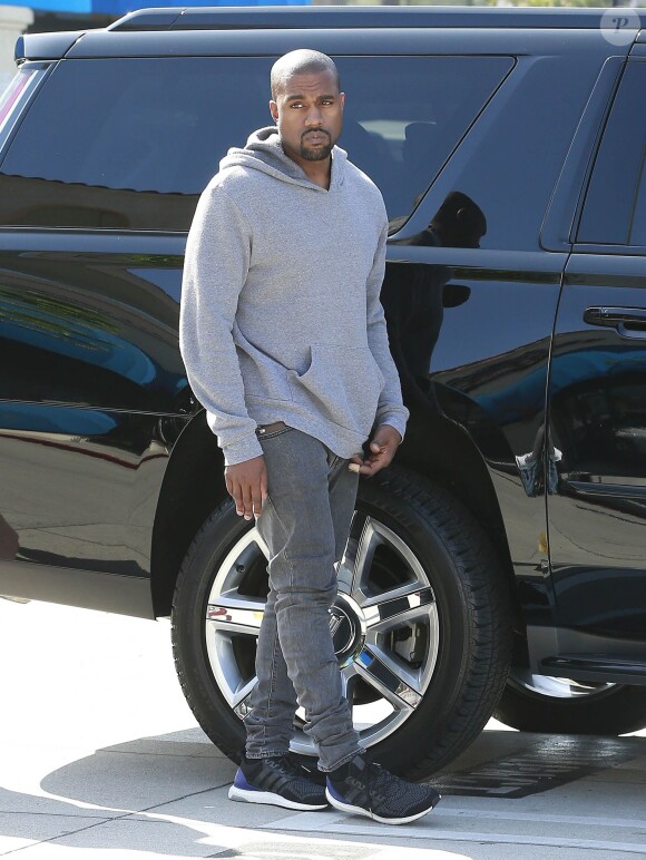 Kanye West à Woodland Hills, Los Angeles, le 19 mars 2015.