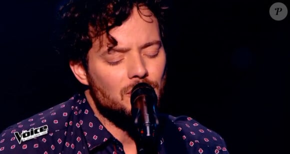 Yoann lors de l'épreuve ultime de The Voice 4, sur TF1, le samedi 21 mars 2015