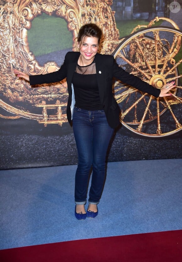 Amandine Bourgeois assiste à l'avant-première du film Cendrillon au Grand Rex à Paris le 22 mars 2015.