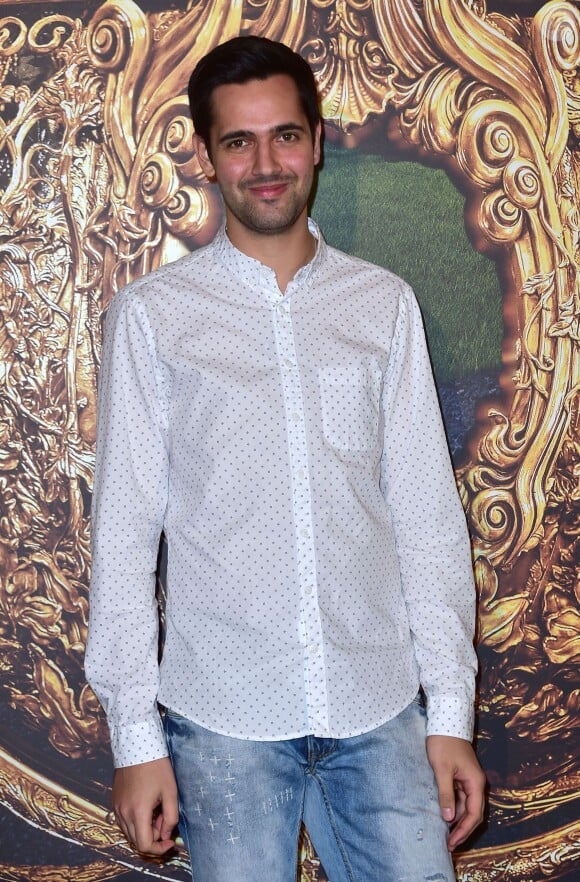 Yoann Fréget assiste à l'avant-première du film Cendrillon au Grand Rex à Paris le 22 mars 2015.