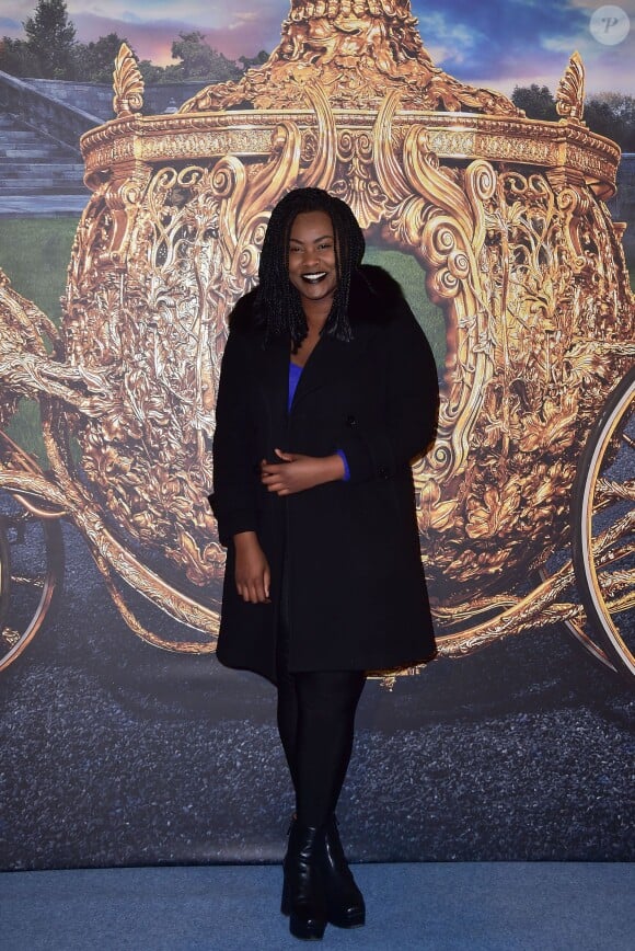 La chanteuse Yseult assiste à l'avant-première du film Cendrillon au Grand Rex à Paris le 22 mars 2015.