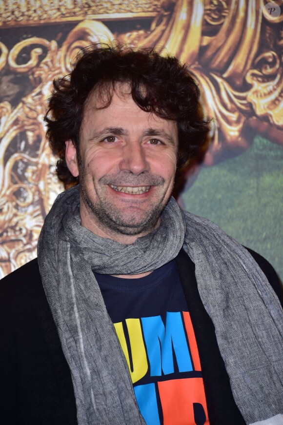 Christophe Carrière de Touche pas à mon poste assiste à l'avant-première du film Cendrillon au Grand Rex à Paris le 22 mars 2015.