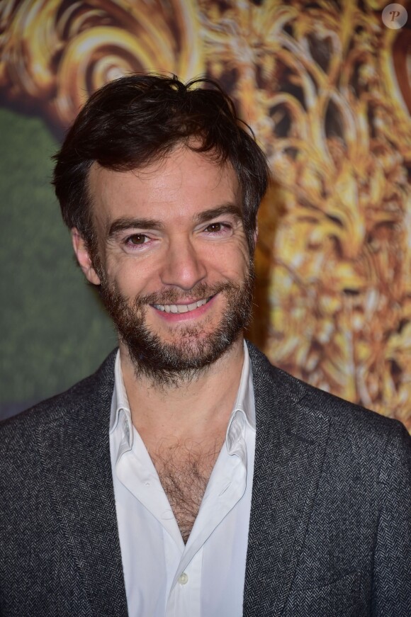 Jonathan Lambert assiste à l'avant-première du film Cendrillon au Grand Rex à Paris le 22 mars 2015.