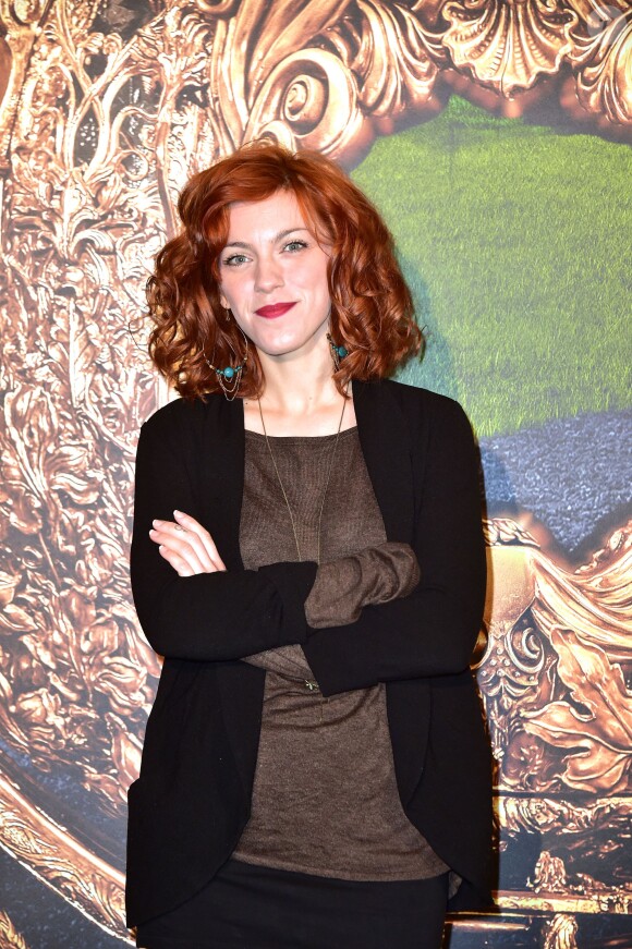 Anaïs Delva assiste à l'avant-première du film Cendrillon au Grand Rex à Paris le 22 mars 2015.