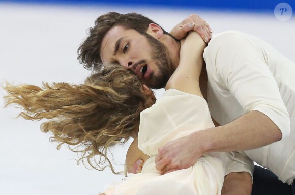 Gabriella Papadakis et Guillaume Cizeron, les patineurs français, lors de leur programme au championnat du monde de patinage artistique à Shanghaï, le 27 mars 2015.27/03/2015 - Shanghaï