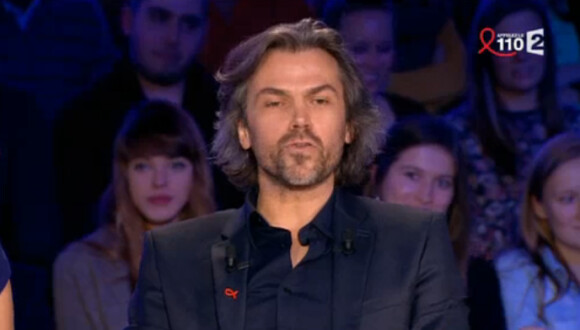 Aymeric Caron dans On n'est pas couché sur France 2, le samedi 28 mars 2015.