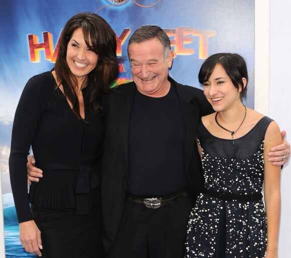 Susan Schneider, Robin Williams et Zelda Williams lors de l'avant-première de Happy Feet 2 à Los Angeles le 13 novembre 2011