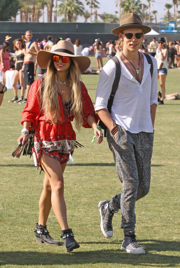 Vanessa Hudgens et son compagnon Austin Butler au 3ème jour du festival de musique Coachella à Indio. 