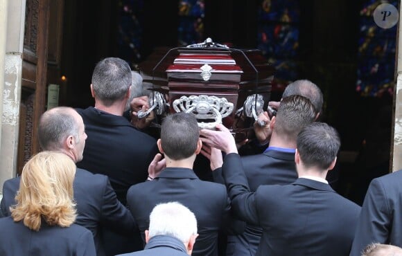 Obsèques de la navigatrice Florence Arthaud en l'église Saint-Séverin à Paris, le 30 mars 2015. Florence Arthaud est décédée lors du crash d'hélicoptères en Argentine le 9 mars dernier pendant le tournage du jeu de TF1 "Dropped".