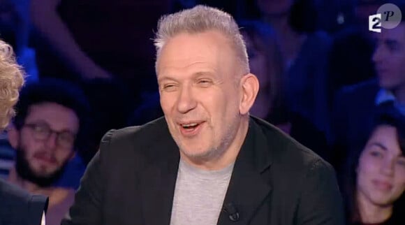 Jean Paul Gaultier a relooké Léa Salamé et Aymeric Caron - Emission On n'est pas couché sur France 2. Le 4 avril 2014.