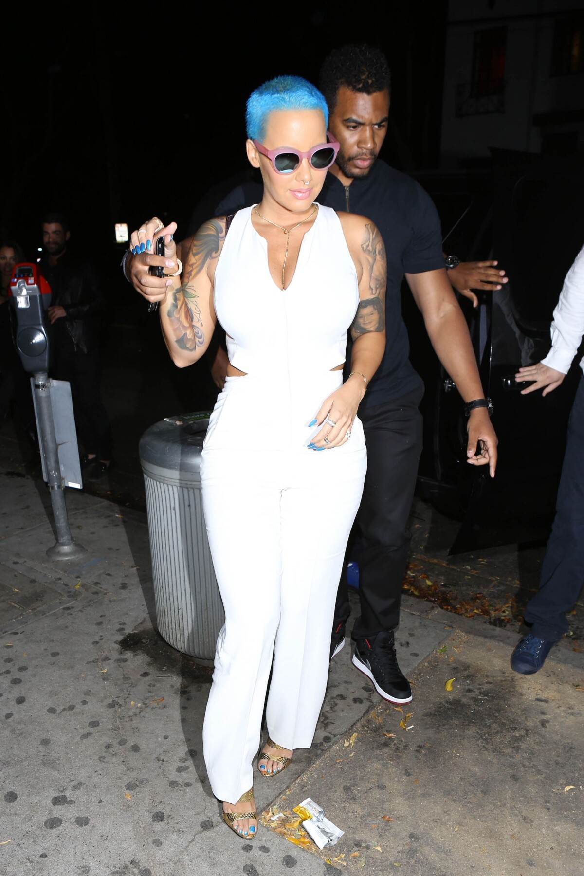 Vidéo : Amber Rose se rend au Penthouse Nightclub après avoir passé l'après-midi à faire une