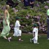 Tiger Woods, ses enfants Sam et Charlie et sa compagne Lindsey Vonn à l'occasion du "Par 3 Contest" au National Golf Club d'Augusta, le 8 avril 2015