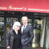 Exclusif - Catherine Lara et Tony Gomez lors du déjeuner d'anniversaire de Pierre Palmade au restaurant Le Fouquet's à Paris, le 30 mars 2015. Pierre Palmade a eu 47 ans le 23 mars dernier.