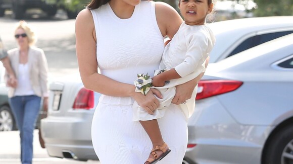 Look de la semaine : Kim Kardashian affronte sa petite soeur Kendall Jenner