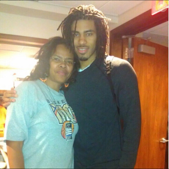 Chris Copeland avec sa maman - photo publiée sur son compte Instagram, le 12 mai 2014