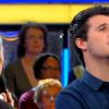 Paul (ex-candidat de Nouvelle Star) dans l'émission N'oubliez pas les paroles sur France 2, le lundi 13 avril 2015.