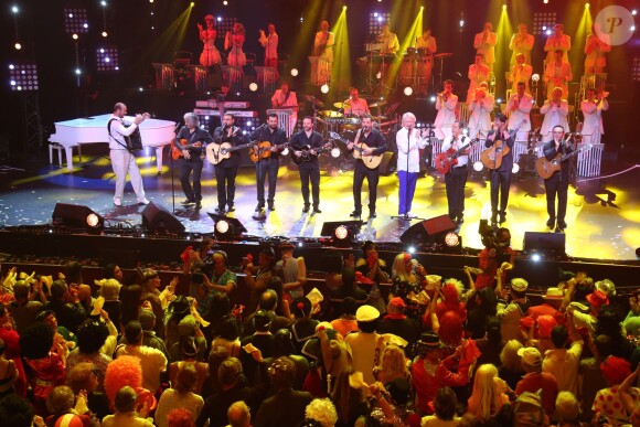 Exclusif - Patrick Sébastien fêtant ses 40 ans de scène à l'Olympia avec Chico and the Gypsies, le 14 novembre 2014.
