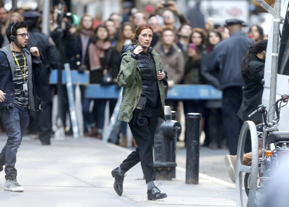 George Clooney, Amal Clooney et Julia Roberts sur le tournage du film " Money Monster " de Jodie Foster à New York Le 18 Avril 2015