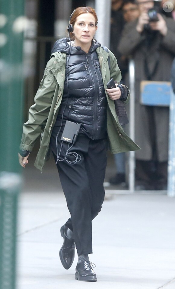 George Clooney, Amal Clooney et Julia Roberts sur le tournage du film " Money Monster " de Jodie Foster à New York Le 18 Avril 2015 