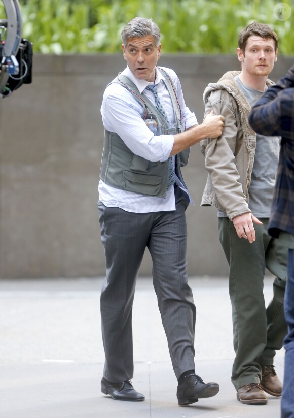 George Clooney, Amal Clooney et Julia Roberts sur le tournage du film " Money Monster " de Jodie Foster à New York Le 18 Avril 2015 