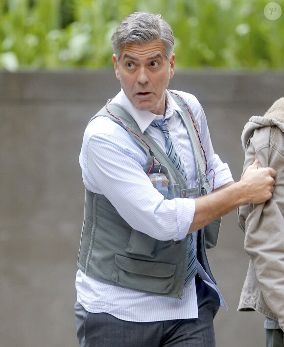 George Clooney, Amal Clooney et Julia Roberts sur le tournage du film " Money Monster " de Jodie Foster à New York Le 18 Avril 2015