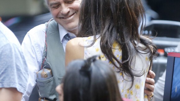 George Clooney et Amal : Glamour et complices devant la belle Julia Roberts