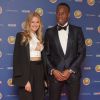Vita Sidorkina et Didier Drogba au gala de la fondation Didier Drogba à Londres le 18 avril 2015.