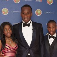 Didier Drogba : Papa généreux et chic avec ses enfants et les stars du foot