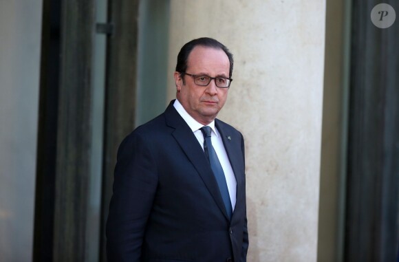 François Hollande - Dîner d'Etat au Palais de l'Elysée en l'honneur du président Tunisien Béji Caïd Essebsi à Paris le 7 avril 2015