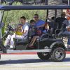 Exclusif - Matthew Bellamy, son fils Bingham et des amis se promènent à Malibu, le 4 avril 2015, dans une voiture particulière. Matthew Bellamy et Kate Hudson se sont séparés l'année dernière en bons termes.  