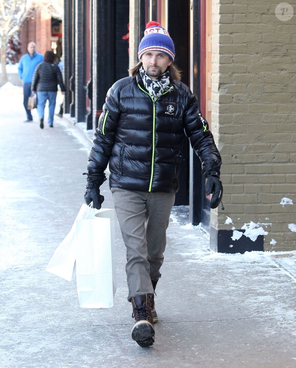 Matthew Bellamy fait du shopping à Aspen, le 24 décembre 2014 