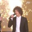  David Thibault et C&ocirc;me dans la finale de  The Voice 4  sur TF1, le samedi 25 avril 2015. 