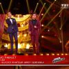 Mika et David Thibault, dans la finale de The Voice 4 sur TF1, le samedi 25 avril 2015.
