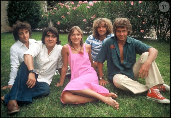 Richard Dewitte, Serge Koolenn, Joëlle Mogensen, Lionel Gaillardin et Jean-Louis Dronne de Il était une fois à Saint-Tropez en 1976.