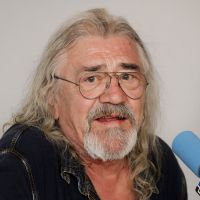 Serge Koolenn: Mort à 68 ans du parolier et chanteur du groupe Il était une fois