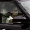 Kate Middleton au volant le 9 septembre 2013 du Range Rover familial, sur la route de Londres depuis Anglesey, avec son fils le prince George de Cambridge.