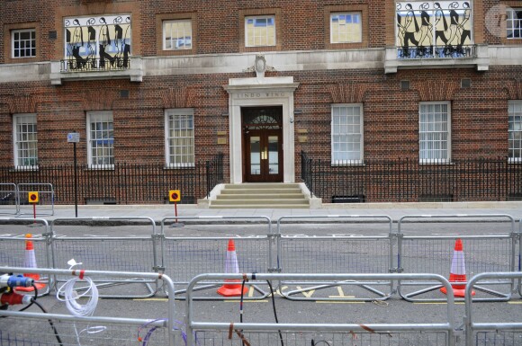 Entrée de la maternité Lindo, à Londres, où Kate Middleton doit donner naissance à son deuxième enfant.