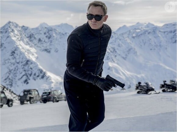 Daniel Craig est James Bond dans Spectre.